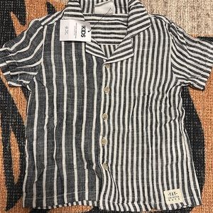 2T cotton on kids linen shirt